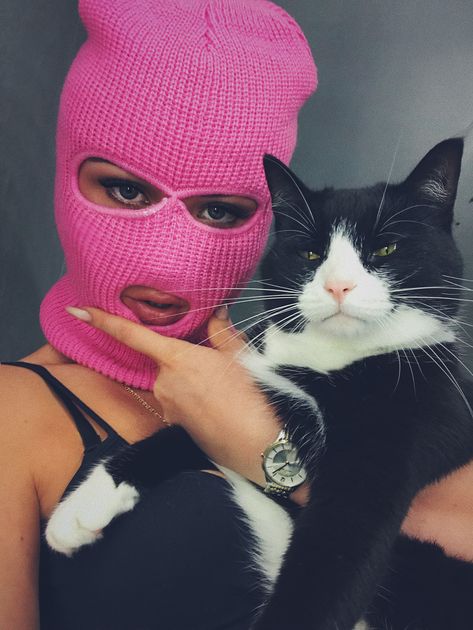 Pink balaclava Balaclava Photoshoot, Balaclava Aesthetic, Pink Balaclava, Shoot Concept, Aesthetic Ideas, Fantasias Halloween, Ski Mask, Bad News, Mask