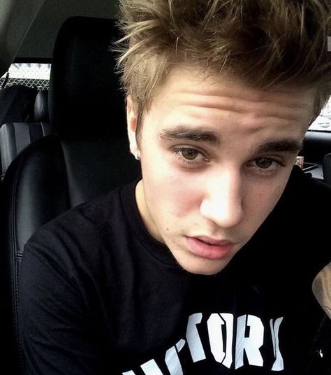 Justin Bieber 2015, Justin Bieber 2014, Justin Bieber Pictures, I Love Justin Bieber, Justin Beiber, Love Justin Bieber, Goofy Pictures, Golden Girl, Justin Bieber