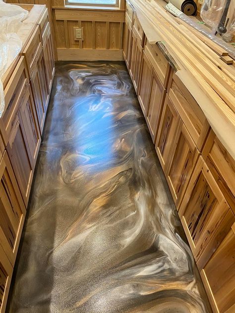 Metallic Floor, Epoxy Floor Designs, Epoxy Floor 3d, 3d Flooring, Metallic Epoxy Floor, 3d Epoxy, Floor Designs, Concrete Stained Floors, Beautiful Flooring