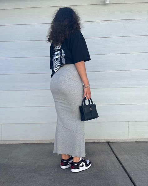 #jordans #ootd Hide Mid Section Outfits, Modest Yet Stylish Outfits, Jordans Skirt Outfit, Dress And Crewneck Outfit, Skirt Jordans Outfit, Stylish Modest Outfits Plus Size, Grey Sneaker Outfits Women, Skirt And Sneakers Outfit Casual, Dressy Outfits Classy