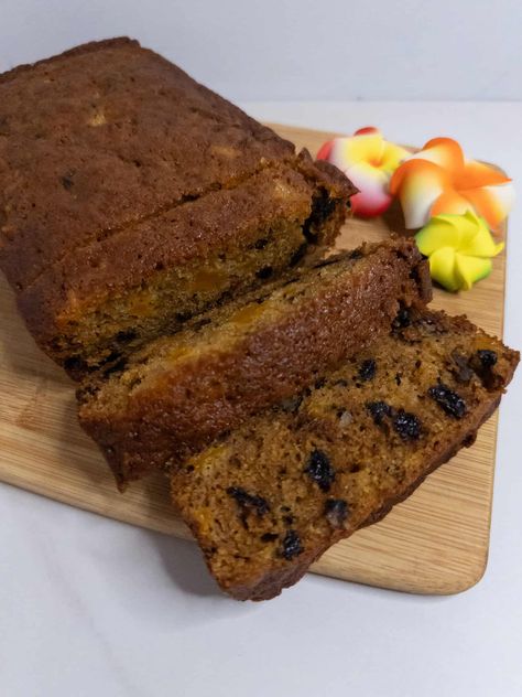 This recipe is a great way to use up excess, overripe mangoes. It makes two loaves of delicious, moist mango bread – perfect for breakfast or with your afternoon cup of tea. Mango Bread, Fruit Pops, Always Hungry, Loaf Pan, Quick Bread, Best Breakfast, Dragon Fruit, Cup Of Tea, Dried Fruit