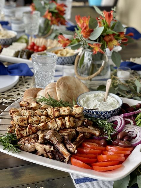 Greek Harvest Table, Greek Inspired Dinner Party, Greek Food Party, Greek Dinner Party, Greek Dinner, Greek Chicken Souvlaki, Travel To Greece, Salad Appetizer Cups, Greek Dinners