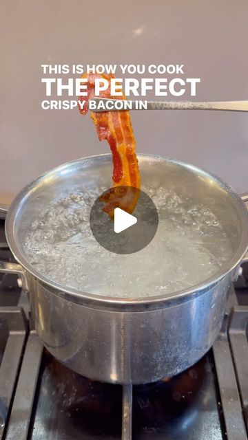 Lets Eat | How to cook the perfect crispy bacon in water 🥓  #howto #cooking #bacon #foodie #cookinghacks #hack #satisfying | Instagram Kitchen Hacks Food, Amazing Food Hacks, Cooking Bacon, Cooking Hacks, Food Info, Bacon Recipes, Crispy Bacon, April 25, Meat Dishes