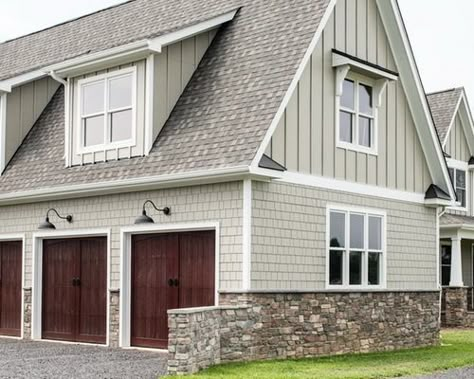 Exterior Board And Batton on Front porch peak and garage peaks. [white, off white color] Light Cream Exterior House Colors, Siding And Stone Exterior Color Schemes, Hardie Board, Siding Ideas, Weatherboard House, Siding Options, Steel Roof, Hardie Plank, Craftsman Exterior