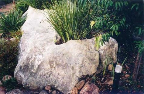 How to Make Hollow Artificial Rock Transportable Fake Faux ... Garden Boulders, Fake Boulders, Hypertufa Planters, Landscaping Rocks, Garden Concrete, Rock Planters, Artificial Rocks, Fake Rock, Artificial Garden