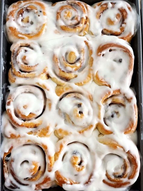 This and That - Two Peas & Their Pod Two Peas And Their Pod, Best Cinnamon Rolls, Two Peas In A Pod, Sounds Good To Me, Peas In A Pod, Savory Pie, Cinnamon Rolls Recipe, Baking With Kids, Good Pizza