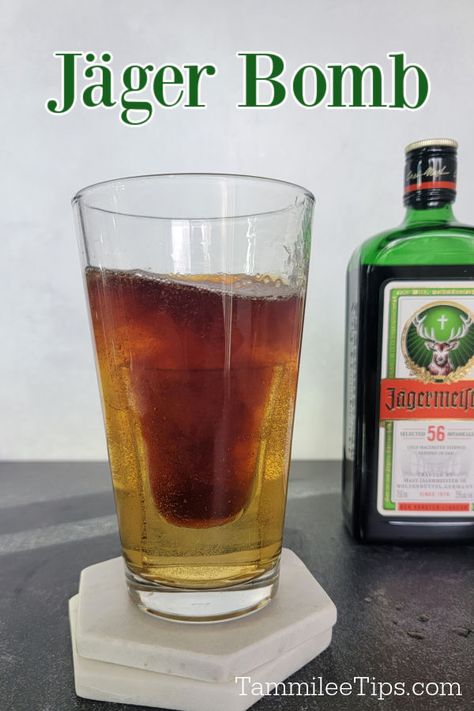 Jagermeister Shots, Car Bomb Drink, Jagermeister Drinks, Easy Shot Recipes, Jaeger Bomb, Vodka Sprite, Bomb Shots, Jager Bomb, Bomb Drinks