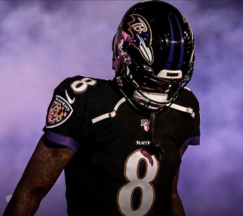 Lamar Jackson Lamar Jackson Wallpaper, Lamar Jackson Ravens, Baltimore Ravens Football, Nfl Football Pictures, Nfl Football Art, Ravens Football, Nfl Merchandise, Nfl Football Players, Nfl Baltimore Ravens