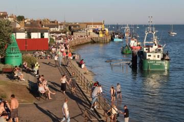 Quayside, Old Leigh, Leigh-on-Sea England Photos, Essex England, Leigh On Sea, Film Locations, River Thames, Fishing Villages, Filming Locations, Beauty Room, Old Pictures