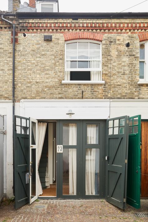 House Near The Sea, 8 House, Brunswick House, Internal Glazed Doors, Block Of Flats, Mews House, Glass Extension, Sea House, Farrow And Ball Paint