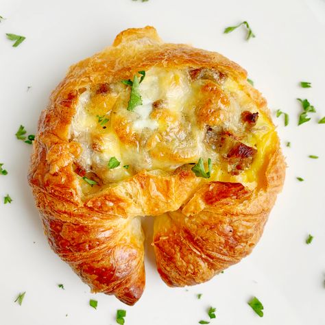 Croissant Egg Boats, Croissant Boats, Egg Croissant, Egg Boats, Air Fryer Keto, Breakfast Platter, Spiralizer Recipes, Pop Quiz, Steak And Eggs