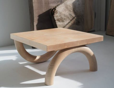 Furniture Sculptural Furniture, Minimal Furniture, Wood Furniture Design, Wooden Side Table, Creative Furniture, Top Table, Table Ideas, Flipping Furniture, Coffee Table Design