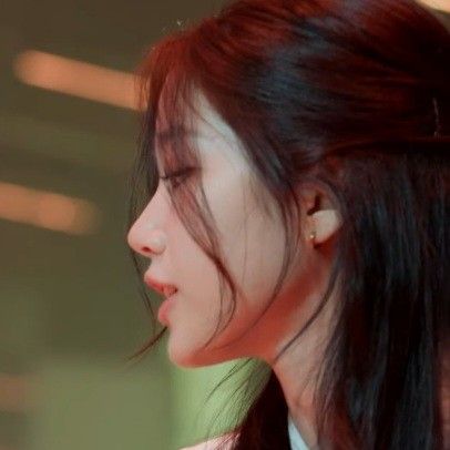 kazuha side profile icon le sserafim Side Profile Claims For Dr, Vintage Side Profile, Angelic Side Profile, Pretty Side Profile Aesthetic, Hannah Kae Side Profile, Ulzzang Side Profile, Chinese Side Profile, Side Profile Smile Reference, Side Profile Claim