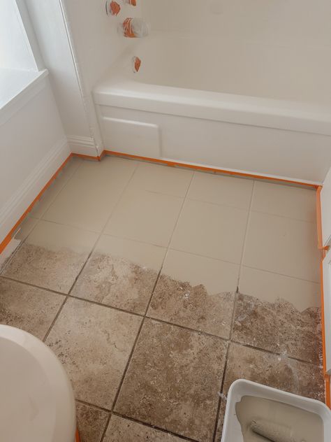 Floor Paint to Update Dated Tile the Easy Way - The Home and Habit Rustoleum Floor Paint, Painting Ceramic Tile Floor, Painting Over Tiles, Beige Tile Bathroom, Painted Bathroom Floors, Painting Bathroom Tiles, Small Bathroom Paint, Tile Floor Diy, Floor Makeover