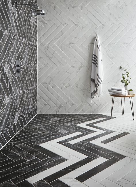 unique use of grey and white metro tiles to create a herringbone effect finish Floor Transitions, Dark Marble, Bathroom Design Black, Walk In Shower Designs, White Bathroom Tiles, Black And White Tiles, Subway Tiles, Tile Inspiration, Marble Wall