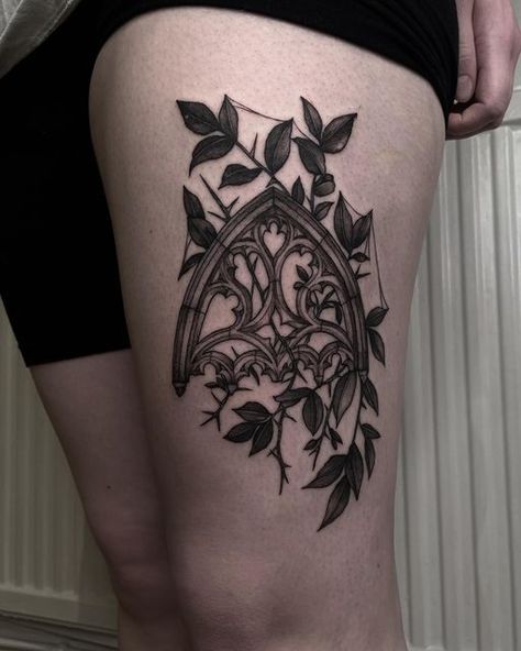 Bat With Lace Wings Tattoo, Verticals Tattoos, Gothic Tattoo Ideas Female, Medieval Flower Tattoo, One Dark Window Tattoo, Symetric Tattoo Back, Dark Academia Tattoo Sleeve, Witchy Hip Tattoo, Gothic Rose Window Tattoo