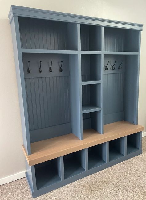 Mudroom Locker Hall Tree Style MD Mudroom Locker - Etsy Storage Ideas For Entryway, Mudroom Built In Cabinets, Mud Area Entryway, Built In Lockers Mud Rooms, Diy Hall Tree With Storage, Lockers In Mudroom, Mudroom Ideas Diy, Mudroom Locker, Hall Tree Entryway