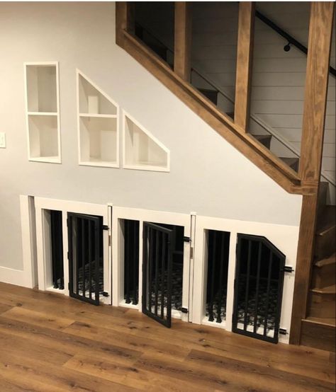 Dröm Hus Planer, Under Stairs Dog House, Dog Bedroom, Dog Kennels, Barn Style House Plans, Dream Life House, Dream House Rooms, Home Inspo, Barn Style House