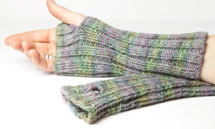 Wrist Warmers - Free Hand Knitting pattern - aran weight wrist warmers Fingerless Mittens Pattern, Mittens Knit, Knitting Gloves Pattern, Fingerless Gloves Knitted Pattern, Knitted Wrist Warmer, Crochet Wrist Warmers, Fingerless Gloves Crochet Pattern, Knitted Mittens Pattern, Gloves Pattern