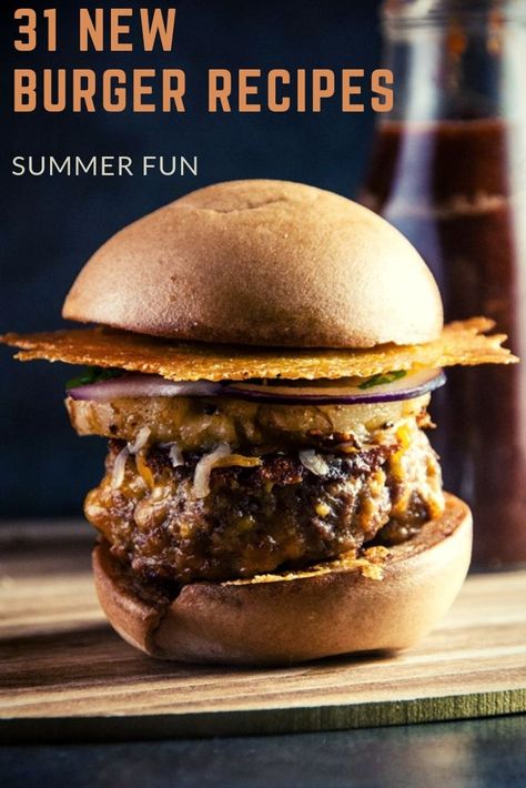 Summer Burger Ideas, Unique Burgers Ideas, Gourmet Beef Burgers, Burger Ideas Toppings, Beef Burger Ideas, Smash Burger Ideas, Hamburger Toppings Ideas, Fun Burger Recipes, Fancy Burger Recipes