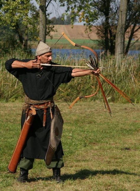 Traditional Archery Clothing - Archery Historian Archery Outfit, Archery Clothing, People Reference, Traditional Archery, Korean Hanbok, Traditional Korean, Ming Dynasty, Leather Riding Boots, Class Ideas