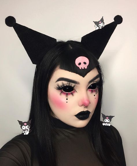 𝖝𝖘𝖙𝖝𝖊𝖋𝖝 𝖒𝖆𝖐𝖊𝖚𝖕 on Instagram: “Kuromi 🖤 inspo @blondetaki 💕 lips: @lipkitlaboratory #kuromi #kuromimakeup #kuromicosplay #sanrio #hellokitty #kawaii #makeup #makeupartist…” Makeup Kawaii, Hello Kitty Makeup, Anime Makeup, Kawaii Makeup, Halloween Makeup Scary, Alternative Makeup, Scary Makeup, Goth Makeup, Instagram Makeup