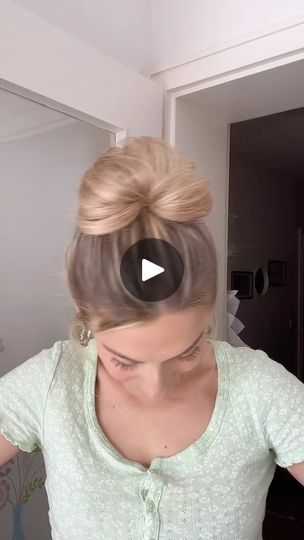 Hair Hacks Bun, Easiest Messy Bun, Quick Easy Messy Bun Tutorial, Messy Bun Anleitung, Messy Bun Hack For Thick Hair, Secure Messy Bun, Messy Bun Tutorial, Bun Tutorial, Everyday Hairstyles