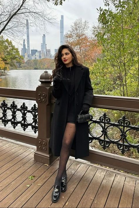 Versitle long black coat outfit ideas that will take your winter style to the next level. Outfit With Loafers Women, Long Black Coat Outfit, Coat Outfit Ideas, Black Coat Outfit, Long Coat Outfit, Short Sweater Dress, Satin Slip Skirt, Leather Pants Outfit, Long Black Coat