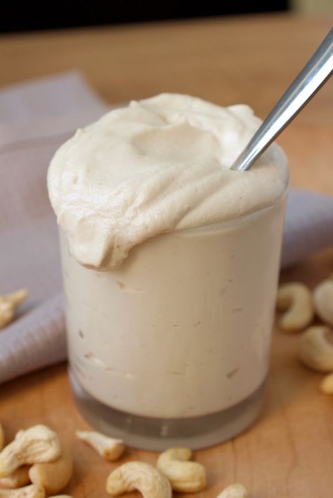 Cashew Cream Dessert, Cashew Cream Recipe, Heart Healthy Desserts, Cashew Cream Sauce, Cashew Recipes, Best Vegan Desserts, Change Time, Zesty Sauce, Healthier Desserts