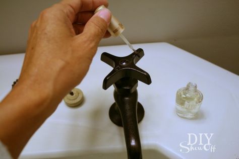 Painted FaucetsDIY Show Off ™ – DIY Decorating and Home Improvement Blog Bathroom Redecorating, Matte Black Faucet, Painted Bathroom, Diy Shows, Quick Diy, Water Faucet, Touch Up Paint, Updating House, Painting Bathroom