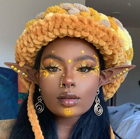 Yellow Makeup, Fairy Ears, Black Fairy, Halloween Fairy, Halloween Tattoo, Elf Costume, Ethereal Makeup, Elf Ears, Fairy Makeup