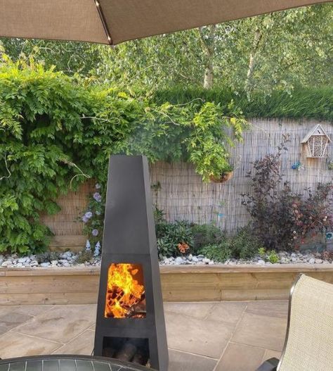 Stylish Garden Heating Ideas to Stay Toasty Outside 12 Outdoor Heating Ideas Patio, Outdoor Heating Ideas Porch, Outdoor Heater Ideas, Patio Heaters Outdoor Ideas, Outdoor Heating Ideas, Boujee Apartment Living Room, Spring Porch Ideas, Electric Outdoor Heaters, Pot Of Gold Craft