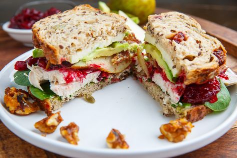 Turkey, Cranberry, Brie and Pear Sandwiches with Avocado and Bacon Recipes With Cranberry, Turkey Cranberry Sandwich, Brie Sandwich Recipes, Brie And Pear, Turkey Sandwich Recipes, Cranberry Sandwich, Christmas Sandwiches, Brie Sandwich, Turkey Cranberry