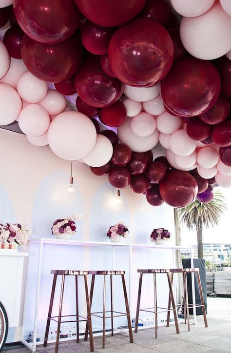 Burgundy Wedding Decor Balloons - Photography: My Little Company Photography Balloon Ceiling, Balloons Photography, Balloon Installation, Pink Balloons, Wedding Balloons, The Ceiling, Burgundy Wedding, Shower Decor, Ceiling Decor