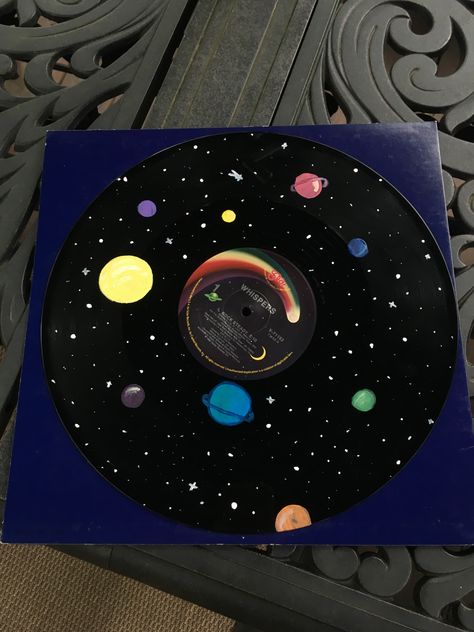 Record painting #space #outerspace #groovy #roomdecor Painting Ideas Record, Cool Record Paintings, Painting Of Record, Grunge Record Painting Ideas, Cds Art, Painting Records, Acrylic Painting On Vinyl Records, Record Painting Ideas, Painted Records Vinyl Trippy