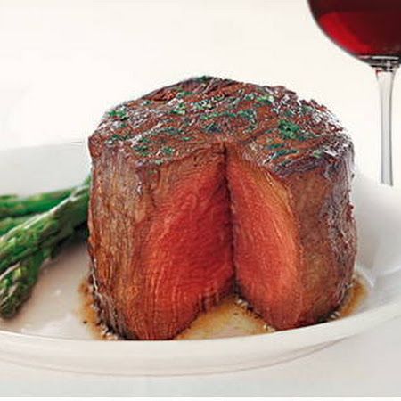 Ruth's Chris Filet Ruth Chris Steak, Filet Recipes, Steakhouse Recipes, Filet Mignon Recipes, Ruth Chris, Easy Meat Recipes, Copycat Restaurant Recipes, Steak House, Medium Rare