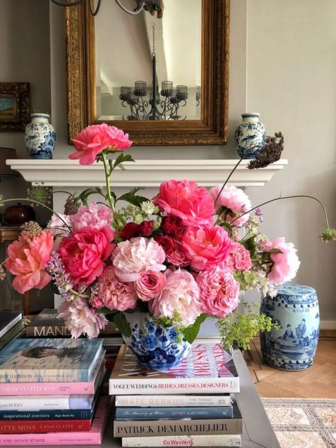 Nate Berkus, Flower Therapy, Floral Photography, Deco Floral, Decoration Inspiration, Sugar Flowers, Love Flowers, My Flower, Pretty Flowers