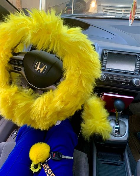 Yellow Car Decor, Yellow Car Accessories, Yellow Car Interior, Cars Essentials, Fur Steering Wheel Cover, Car Interior Aesthetic, Car Yellow, Girly Car Accessories, Cool Car Accessories