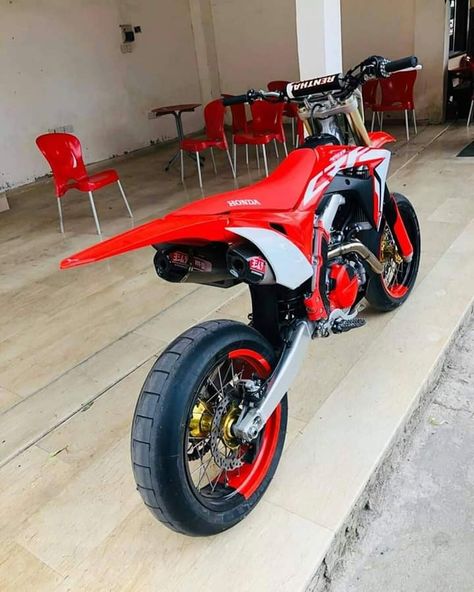 Honda Supermoto, Ktm Supermoto, Honda Dirt Bike, Mobil Mustang, Mx Bikes, Cool Dirt Bikes, Image Moto, Motorcross Bike, Custom Sport Bikes