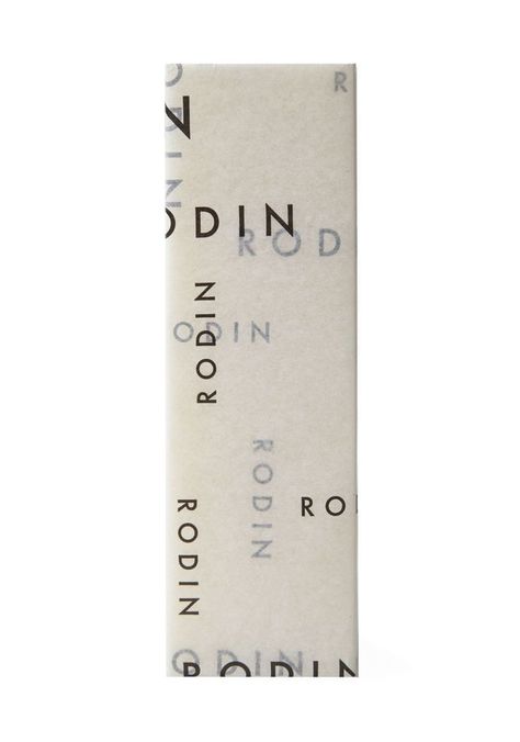 / RODIN, packaging, tissue paper, wrapping, box, present Rodin Olio Lusso, Minimalist Packaging, Typography Packaging, Cool Packaging, Graphic Design Packaging, Graphic Design Studio, Modern Typography, Creative Packaging, Sumi E