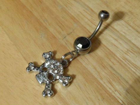 Cute Belly Rings, Bellybutton Piercings, Belly Button Piercing Jewelry, Belly Piercing Jewelry, Belly Piercing Ring, Grunge Jewelry, Cool Piercings, Belly Button Jewelry, Navel Jewelry