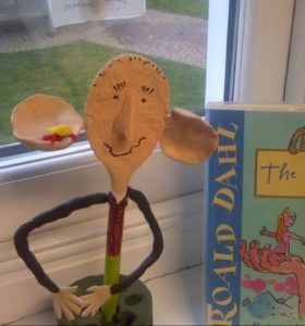 Book ideas hub – brilliant stay-at-home ideas & free resources - World Book Day Wooden Spoon Characters, World Book Day Wooden Spoon Ideas, Wooden Spoon Characters World Book Day, Wooden Spoon Book Characters, Bfg Display, Spoon Characters, Roald Dalh, World Book Day Activities, Spoon Puppets