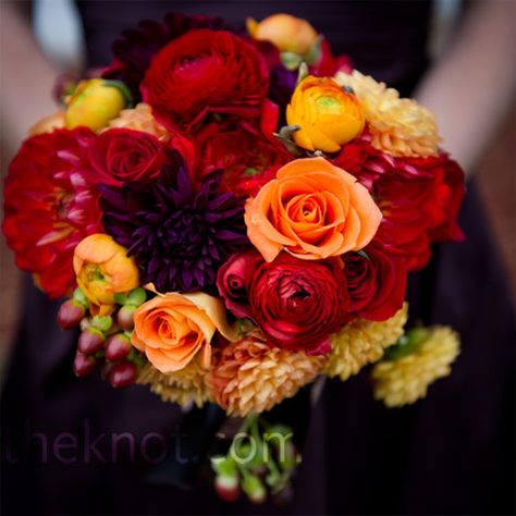 Fall bouquet Love Shoot, Yellow Bouquets, Vibrant Bouquet, Red Bouquet, Purple Bouquet, Bridesmaids Bouquets, Floral Arrangements Wedding, Purple And Yellow, Vintage Glamour