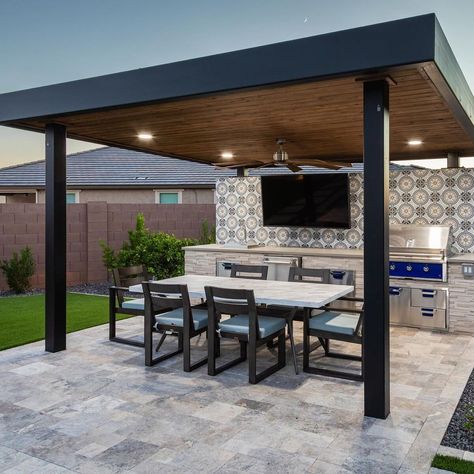 ideas-for-designing-a-covered-grill-area-10 Covered Grill Area, Lavender Landscape, Custom Outdoor Kitchen, Covered Backyard, Outside Grill, Outdoor Grill Area, Backyard Covered Patios, Modern Gazebo, Covered Patio Design