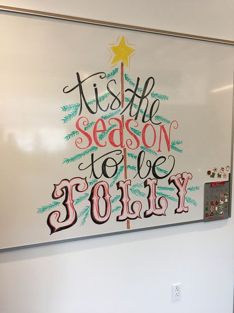 Christmas Marker Board Ideas, Christmas Dry Erase Board Drawings, White Board Ideas Christmas, What To Draw On White Board, Holiday Whiteboard Ideas, September Whiteboard Art, White Board Fall Ideas, Christmas Whiteboard Drawings, Holiday White Board Ideas