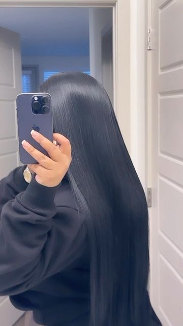 Bone Straight Hair Black Women, Cute Sew Ins, Amelia Monet, Bone Straight Hair, Teenage Room Decor, Hair Plugs, Teenage Room, Brazilian Straight Hair, Hair Closure