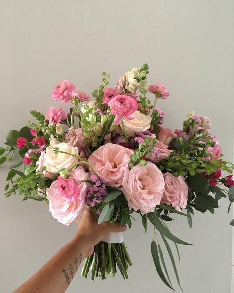 Messy Bouquet Wedding, Summer Wedding Bouquets Pink, Wedding Bouquets Hand Tied, Different Shades Of Pink Bouquet, All Pink Flower Bouquet, Mixed Pink Flower Bouquet, Pink Green White Bouquet, Light Pink And Green Bouquet, Baby Pink Prom Bouquet