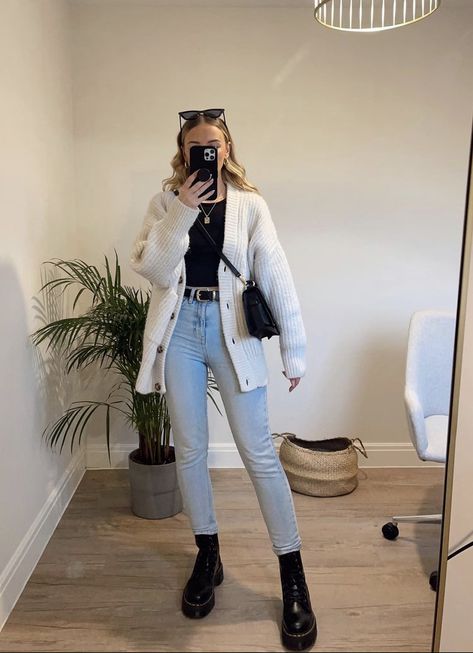 Outfit Informal, Casual College Outfits, Winter Fashion Outfits Casual, Cold Outfits, Casual Day Outfits, Causual Outfits, Fashion Mistakes, Casual Work Outfits, Outfit Inspo Fall