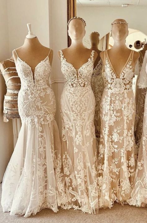 Rustic Wedding Jewelry Bridal, Champagne And White Wedding Dress, Southern Lace Wedding Dress, Western Chic Wedding Dresses, Whimsical Fitted Wedding Dress, Western Bride Dress Wedding Gowns, Lace Wedding Dress Jewelry Ideas, Southern Style Wedding Dresses, Western Style Wedding Dresses Country