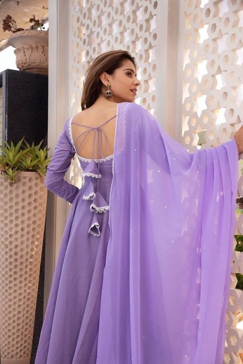 Lavender Anarkali Dresses, Diwali Outfit Indian Suit, Long Kurta Designs Women, Lavander Dress Outfit, Lavender Suits For Women Indian, Lavender Kurti Designs, Anarkali Frock Design, Diwali Outfits For Women, Long Frocks For Girls